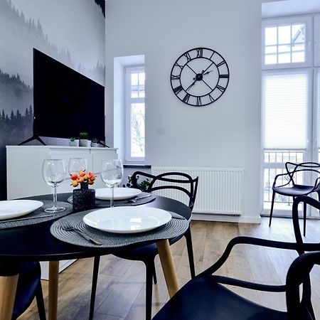 Апартаменты Vacationclub - Old Town Apartament 2 Клодзко Экстерьер фото